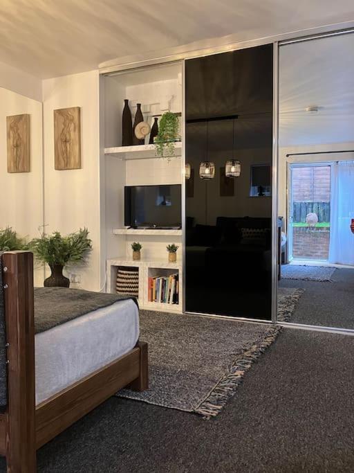 Apartamento The Studio In The Annex Potters Bar Exterior foto
